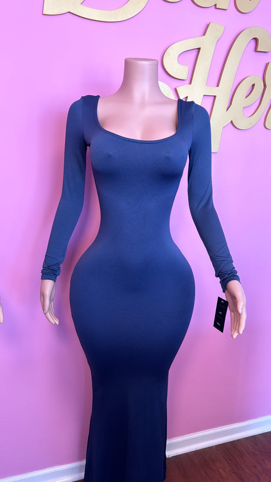 Mommy Mode- Maxi Dress